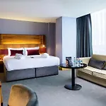 호텔 Radisson Blu Hotel, 애슬론