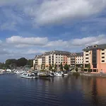 Radisson Blu Hotel, 4*