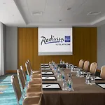 Radisson Blu Hotel, Ξενοδοχείο Άθλον