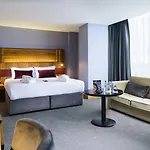 Radisson Blu Hotel, 4*