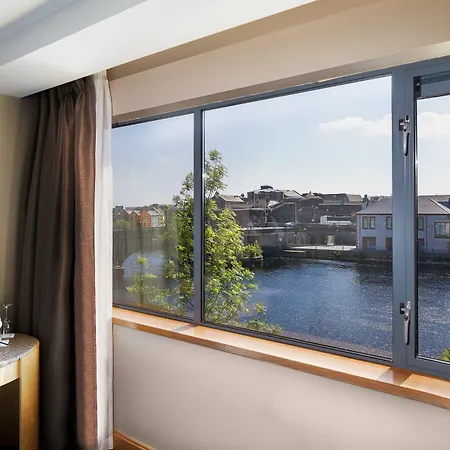 Radisson Blu Hotel, 4* Athlone