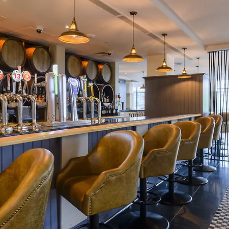 Radisson Blu Hotel, 4* Athlone