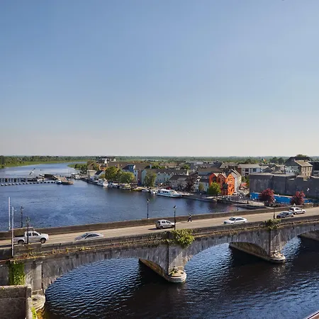 Radisson Blu Hotel, Ξενοδοχείο 4*