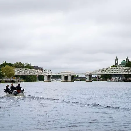 Ξενοδοχείο Radisson Blu Hotel, 4*