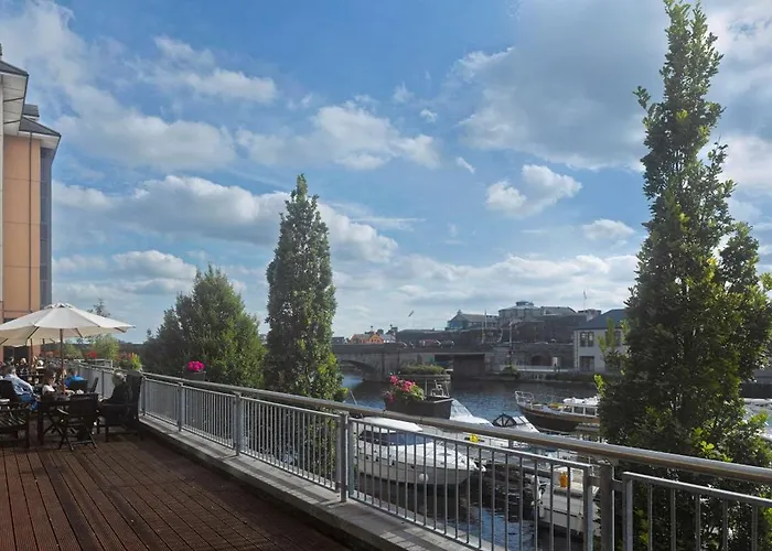 阿斯隆丽笙酒店 酒店 4*