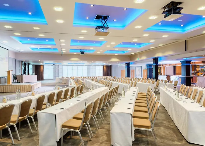 Radisson Blu Hotel, Hotel