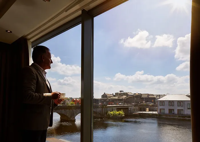 Radisson Blu Hotel, 4* Athlone