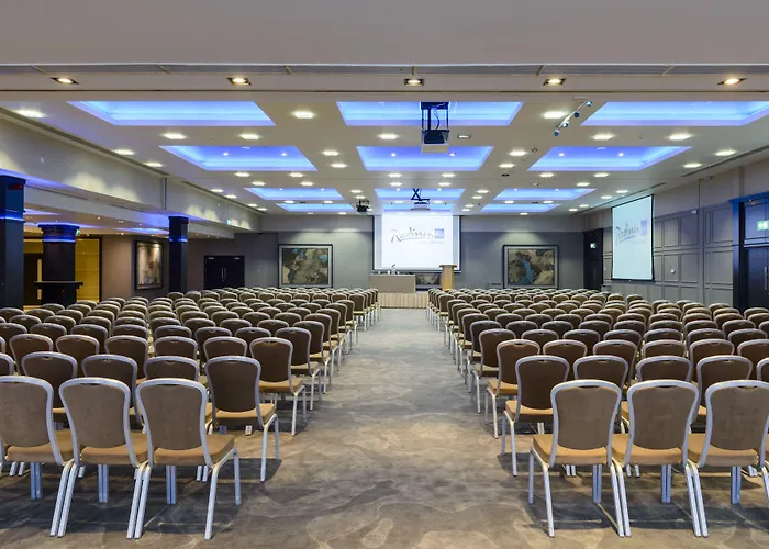 Radisson Blu Hotel, Hotel